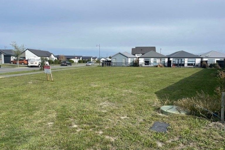 Photo of property in 13 Taupata Street, Kaiapoi, 7630