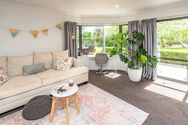 Photo of property in 11 Cotswolds Close, Otamatea, Whanganui, 4500