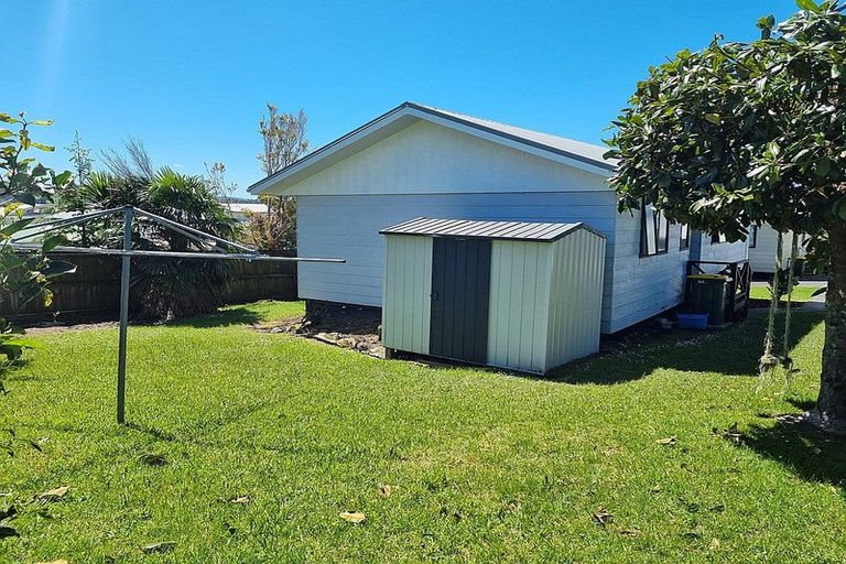 Photo of property in 2/15 Washington Avenue, Snells Beach, 0920