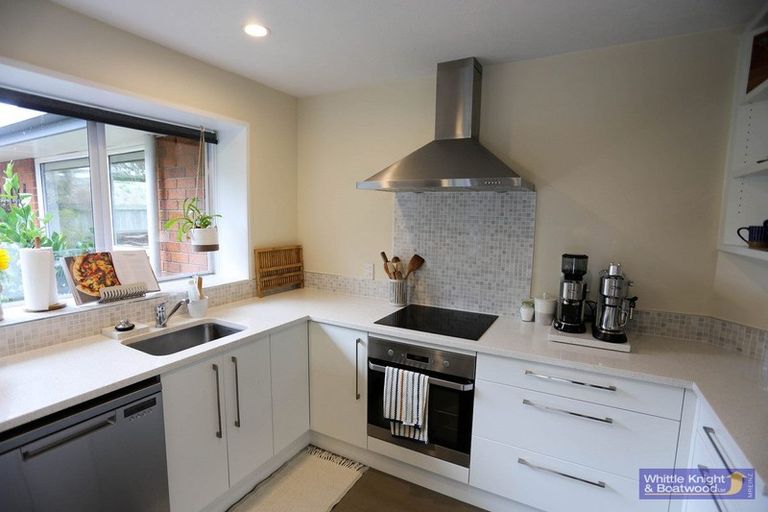 Photo of property in 16 Leith Place, Spreydon, Christchurch, 8024