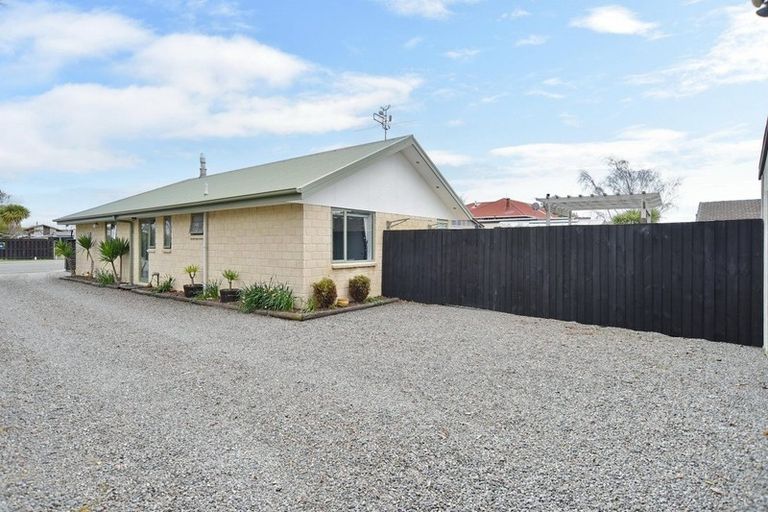 Photo of property in 54 Bush Street, Rangiora, 7400