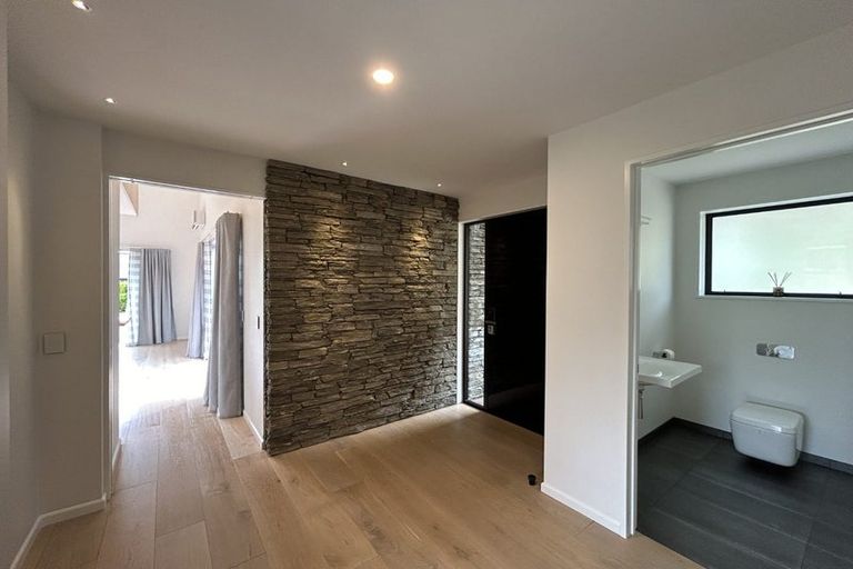 Photo of property in 26 Jacks Point Rise, Jacks Point, Queenstown, 9371