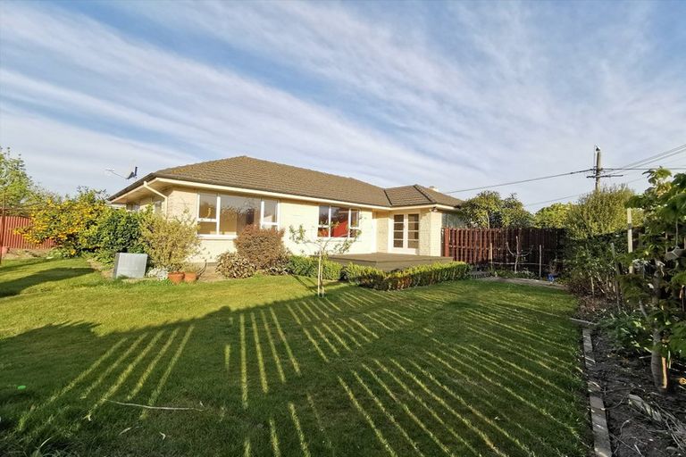 Photo of property in 43 Farrington Avenue, Bishopdale, Christchurch, 8053
