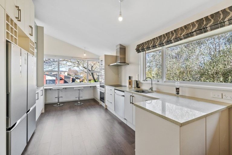 Photo of property in 12 Lynfield Avenue, Ilam, Christchurch, 8041