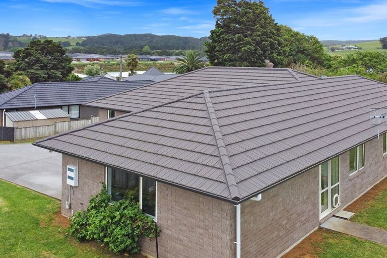 Photo of property in 3 Cedar Place, Tikipunga, Whangarei, 0112