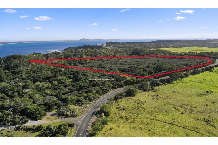 Photo of property in 615 Rangiputa Road, Karikari Peninsula, 0483