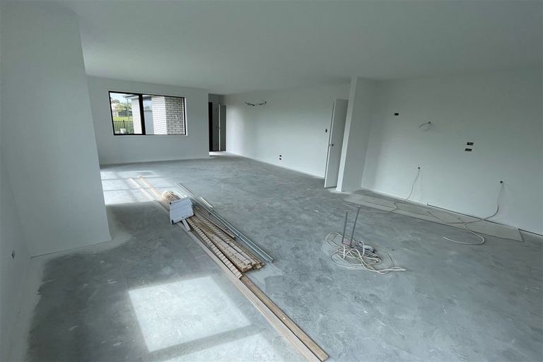 Photo of property in 32 Rubicon Place, Hei Hei, Christchurch, 8042