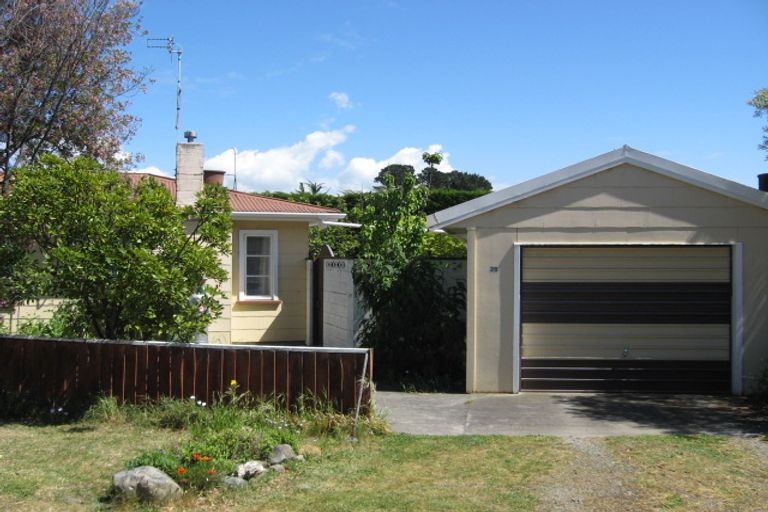 Photo of property in 26 Chamberlain Avenue, Amberley, 7481