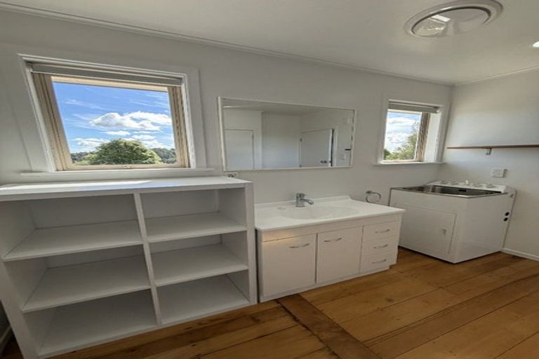 Photo of property in 98 Tender Road, Dairy Flat, Albany, 0794