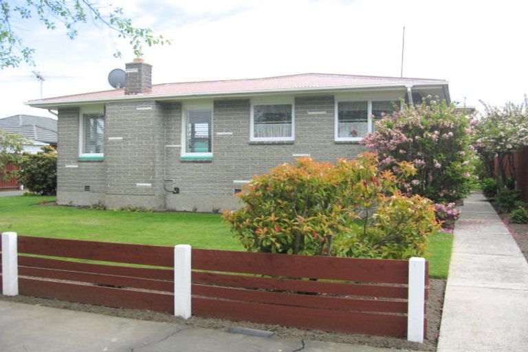 Photo of property in 3 Royleen Street, Casebrook, Christchurch, 8051