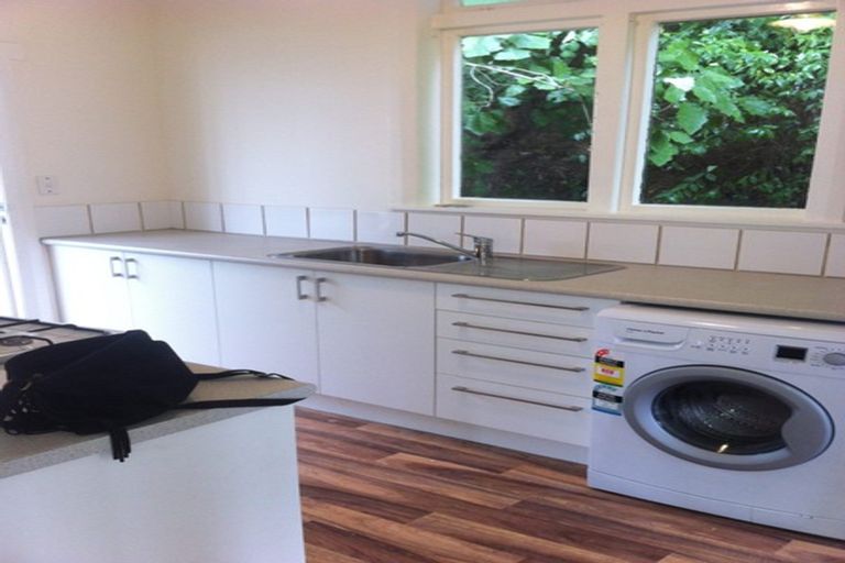 Photo of property in 37 Adams Terrace, Aro Valley, Wellington, 6021