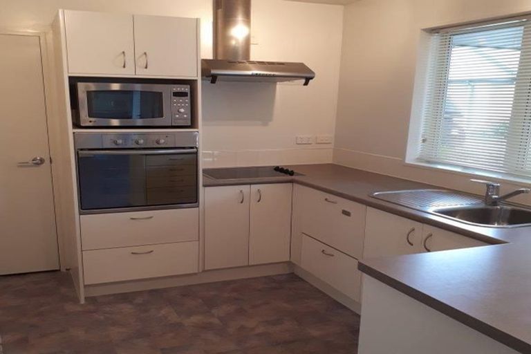 Photo of property in 2/24 Victoria Street, Rangiora, 7400