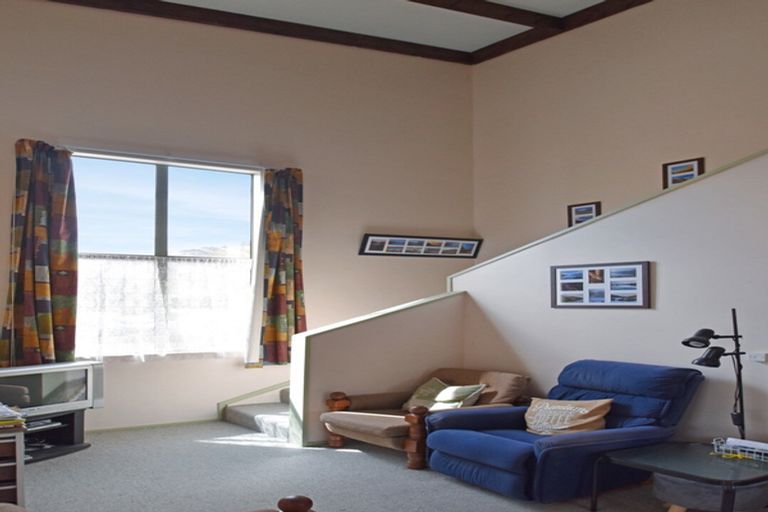 Photo of property in 12a Ahuriri Drive, Omarama, 9412