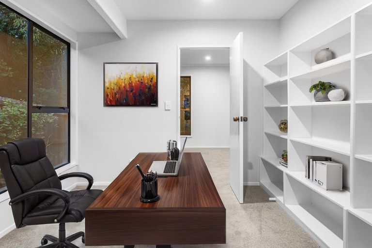 Photo of property in 6b Rubens Place, Burnside, Christchurch, 8053