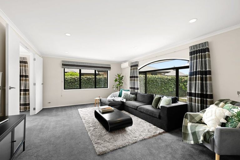 Photo of property in 5 Mosslea Court, Rototuna North, Hamilton, 3210