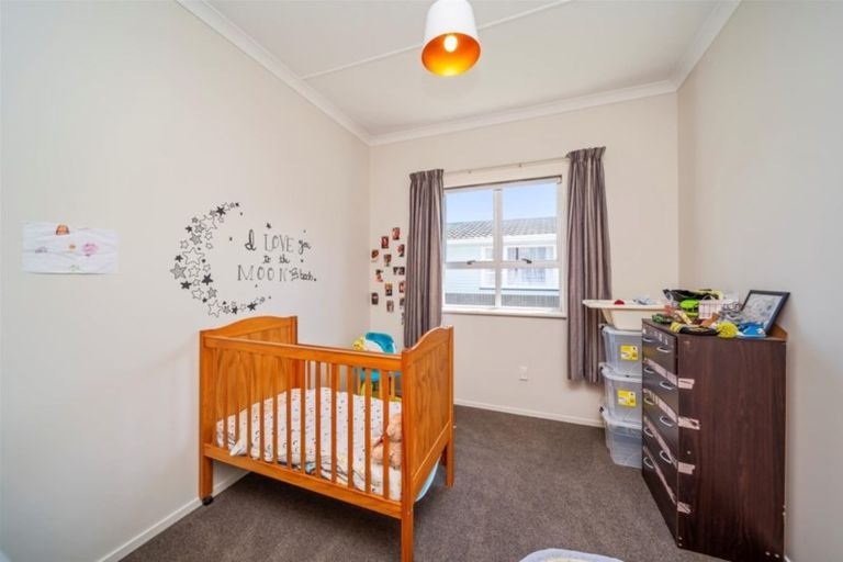 Photo of property in 8 Argyle Street, Hawera, 4610