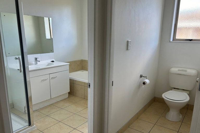 Photo of property in 36 Margarita Rise, Pukekohe, 2120