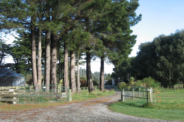 Photo of property in 96 Black Road, Otatara, Invercargill, 9879