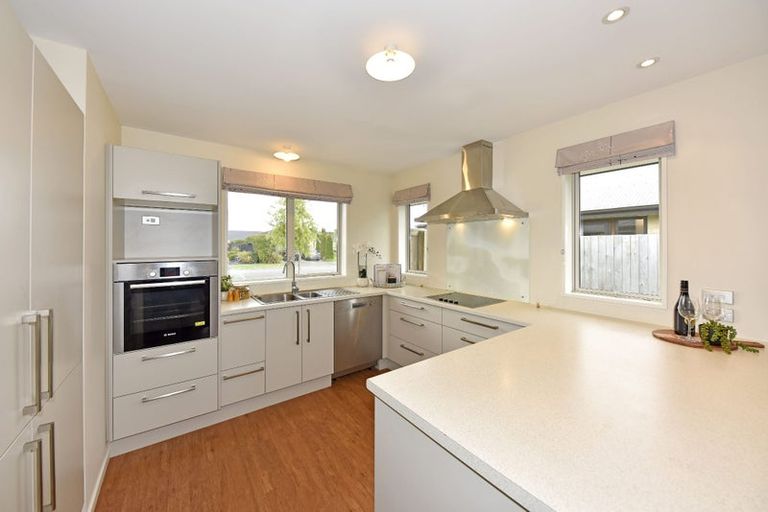 Photo of property in 20 Graycliffe Street, Halswell, Christchurch, 8025