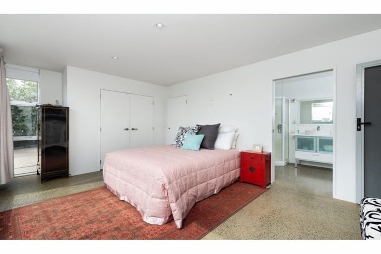 Photo of property in 1340 Papamoa Beach Road, Papamoa Beach, Papamoa, 3118