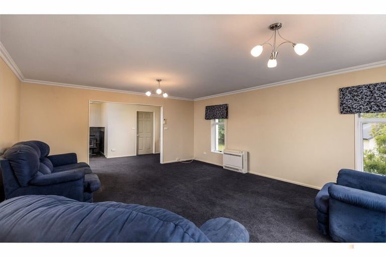 Photo of property in 5 Hayes Street, Waimate, 7924