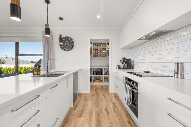 Photo of property in 2/84 Gateway Drive, Te Awamutu, 3800