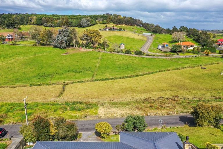 Photo of property in 11 Totara Valley Road, Thames, 3578