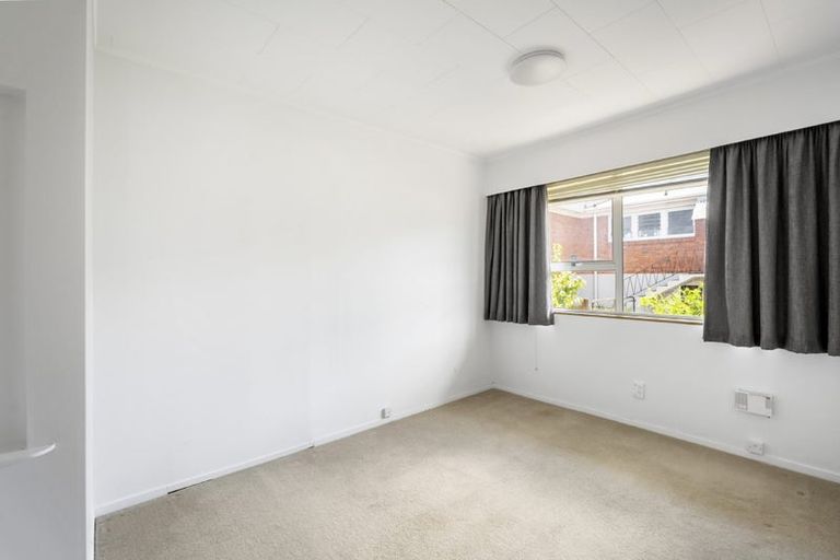 Photo of property in 1/7 Hart Road, Hauraki, Auckland, 0622