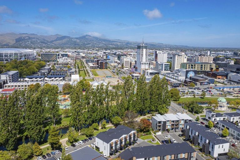 Photo of property in 3/247 Cambridge Terrace, Christchurch Central, Christchurch, 8013