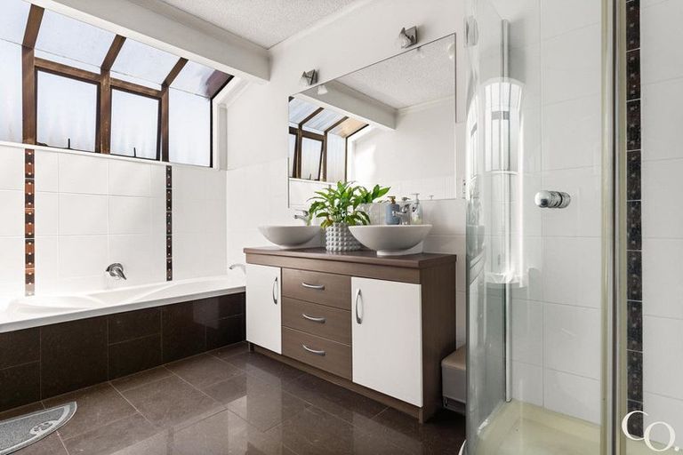 Photo of property in 4/10 Sutherland Avenue, Mount Maunganui, 3116