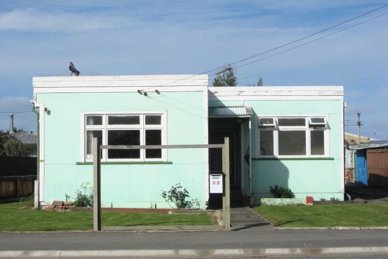 Photo of property in 22 Warwick Street, Mayfield, Blenheim, 7201