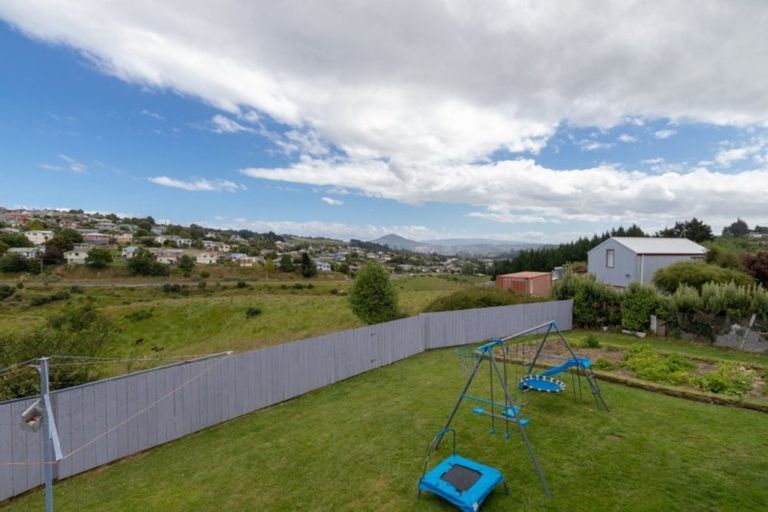 Photo of property in 11 Milford Avenue, Calton Hill, Dunedin, 9012