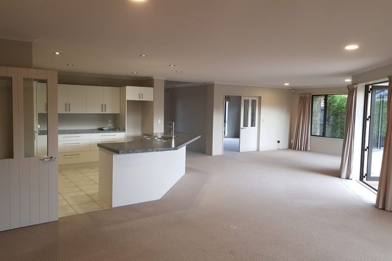 Photo of property in 10 Arlington Boulevard, Rangiora, 7400