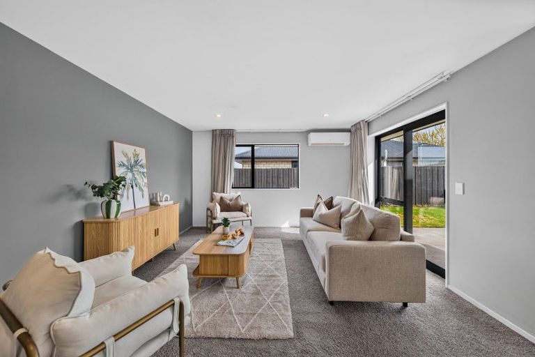 Photo of property in 10 Furlong Street, Yaldhurst, Christchurch, 8042