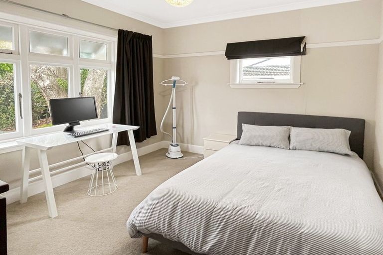 Photo of property in 71 Ferguson Street, Awapuni, Palmerston North, 4412