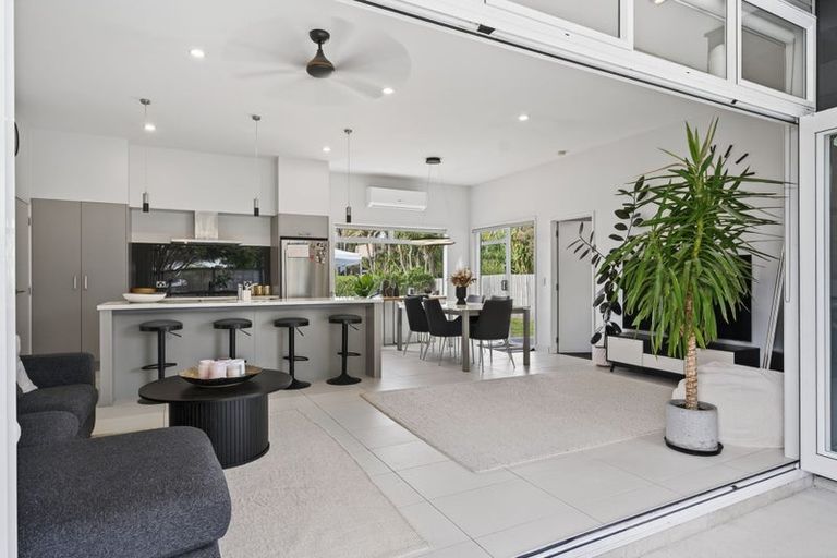 Photo of property in 48 Seabreeze Road, Mangawhai Heads, Mangawhai, 0505