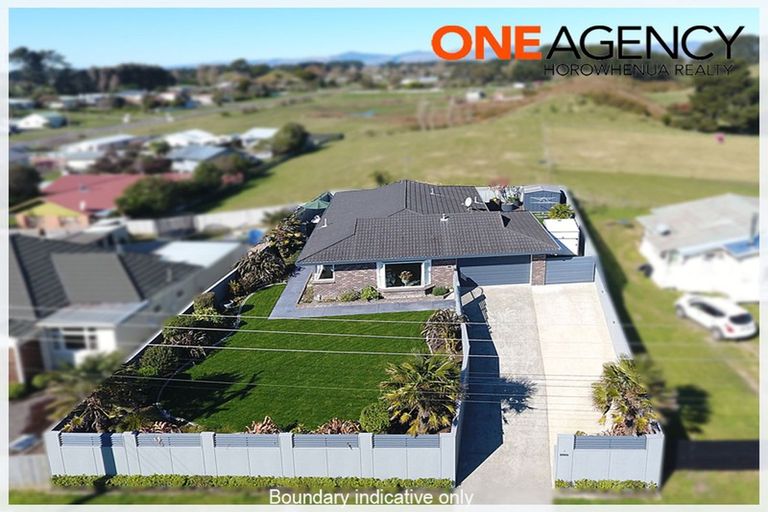 Photo of property in 6 Brown Street, Foxton, 4814