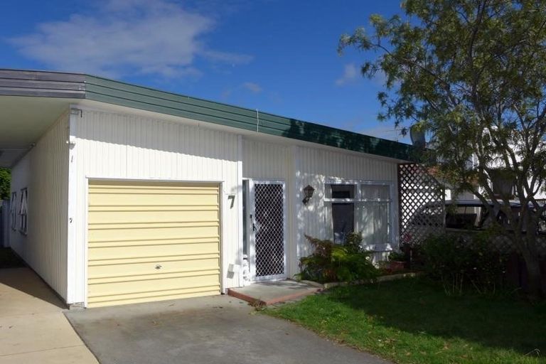 Photo of property in 7 Henry Hill Street, Marewa, Napier, 4110