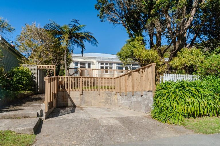 Photo of property in 9 Henderson Street, Karori, Wellington, 6012
