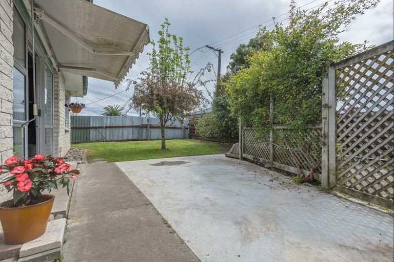 Photo of property in 23a Haydon Street, Roslyn, Palmerston North, 4414