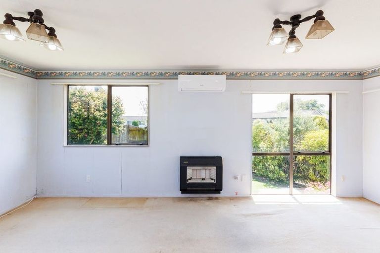Photo of property in 17 Jupiter Street, Milson, Palmerston North, 4414