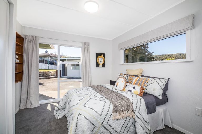 Photo of property in 4 Bledisloe Crescent, Wainuiomata, Lower Hutt, 5014