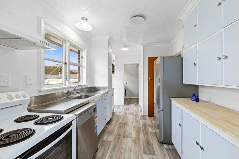 Photo of property in 18 Hildreth Street, Trentham, Upper Hutt, 5018