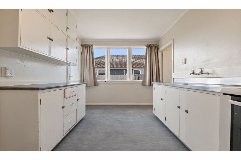 Photo of property in 64 Aldershot Street, Aranui, Christchurch, 8061