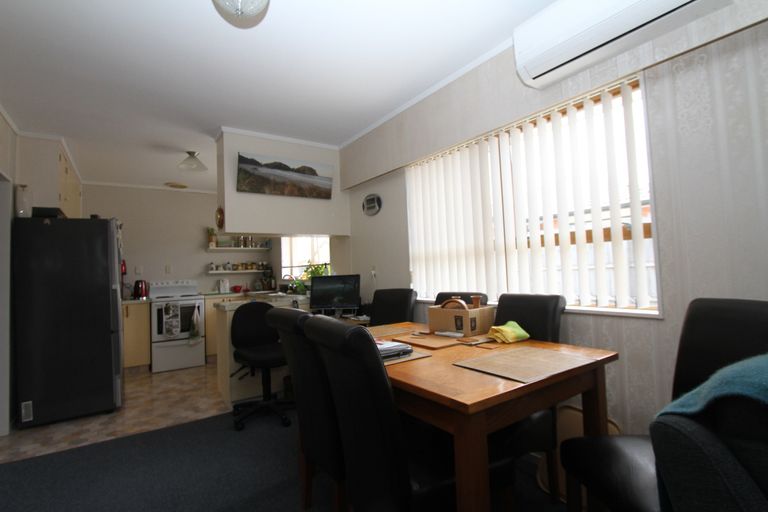 Photo of property in 1/10 Dublin Street, Pukekohe, 2120