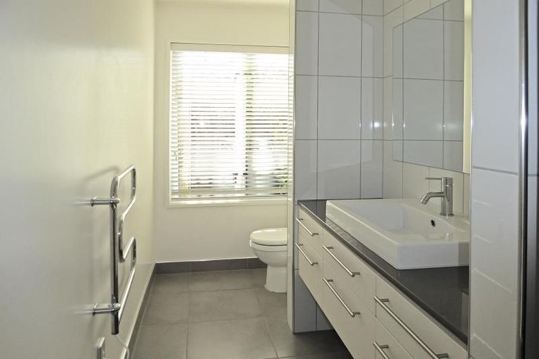 Photo of property in 21b Office Road, Merivale, Christchurch, 8014