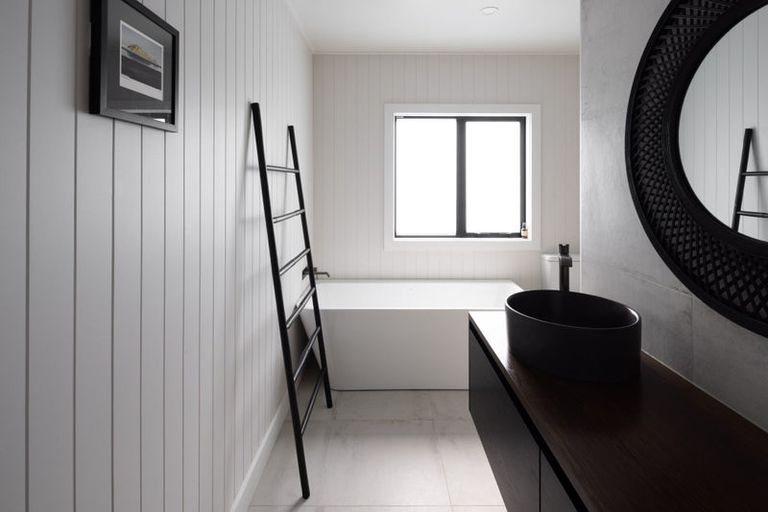 Photo of property in 23 Rich Rise, Havelock North, 4130