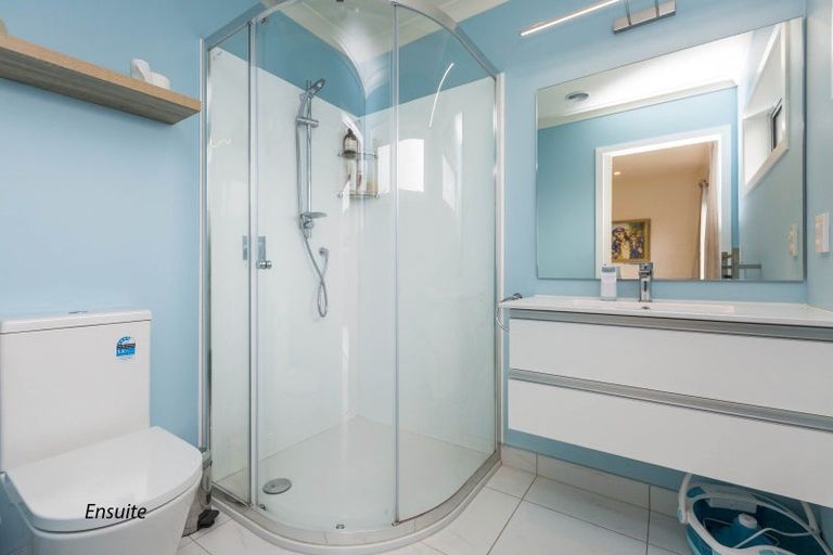 Photo of property in 15 Filmer Crescent, Wallaceville, Upper Hutt, 5018