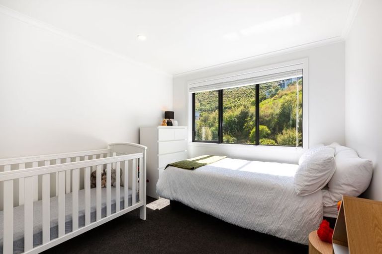 Photo of property in 7 Holystone Road, Whitby, Porirua, 5024