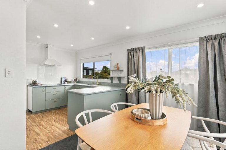 Photo of property in 33 Kent Road, Saint Johns Hill, Whanganui, 4501
